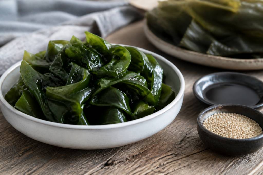 Wakame : bienfaits, usages et conseils pour l’acheter
